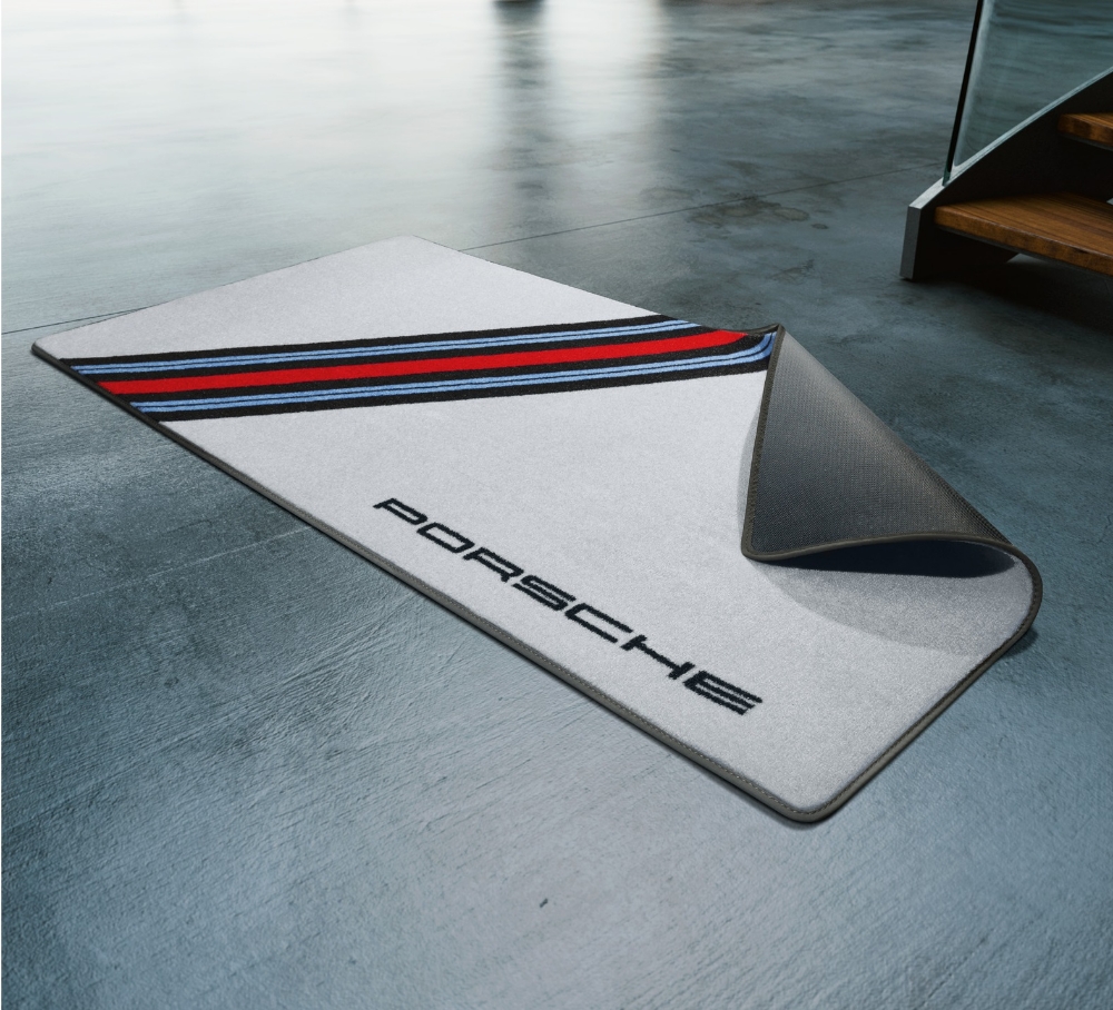 Picture of Garage Mat in MARTINI RACING® Design - Large
