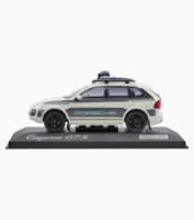 Picture of Porsche Cayenne (E1) Show Car – Limited Edition, 1:43 Scale