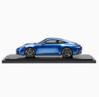 Picture of Porsche 911 Carrera T Coupe 992.2 Club Coupe 1:18